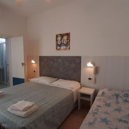 Hotel Luana Rimini Dış mekan fotoğraf