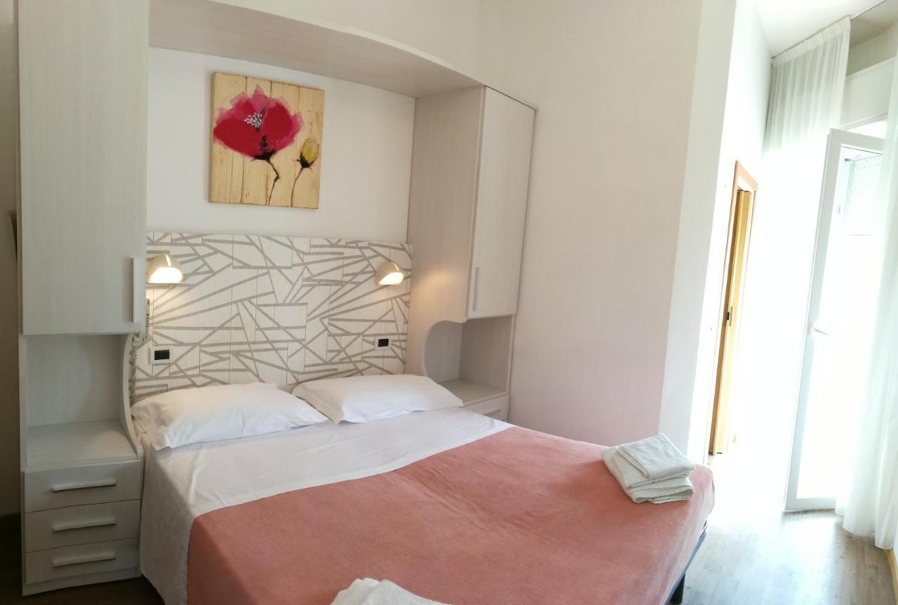Hotel Luana Rimini Dış mekan fotoğraf