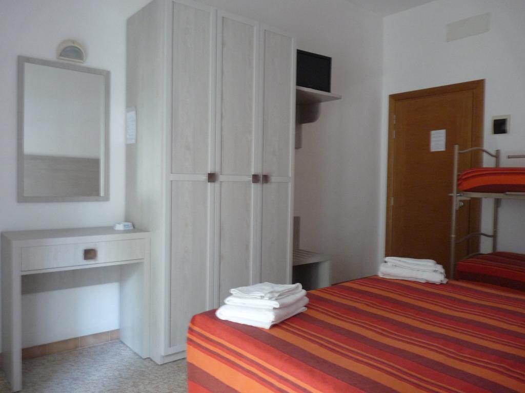 Hotel Luana Rimini Dış mekan fotoğraf