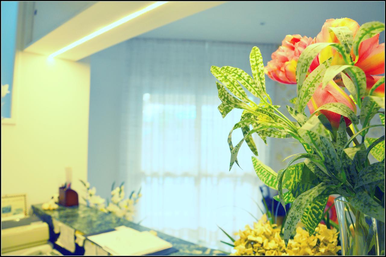 Hotel Luana Rimini Dış mekan fotoğraf