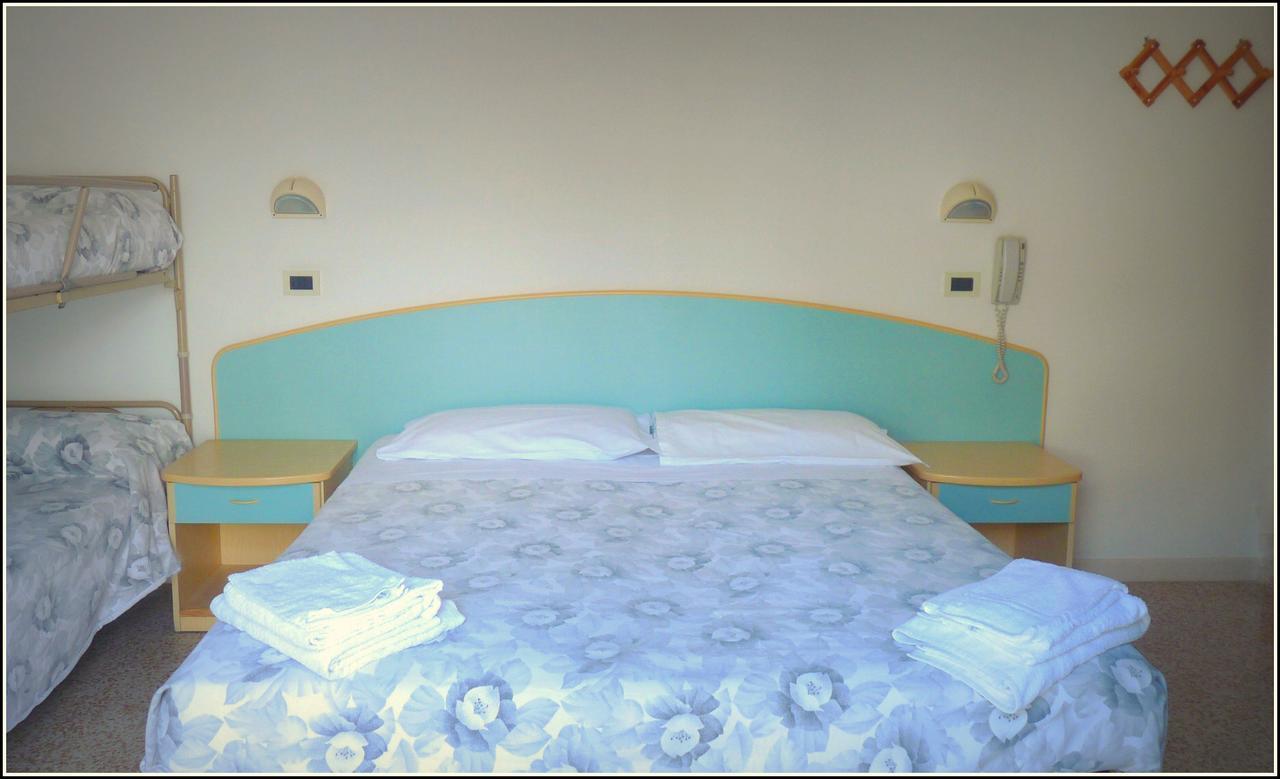 Hotel Luana Rimini Dış mekan fotoğraf