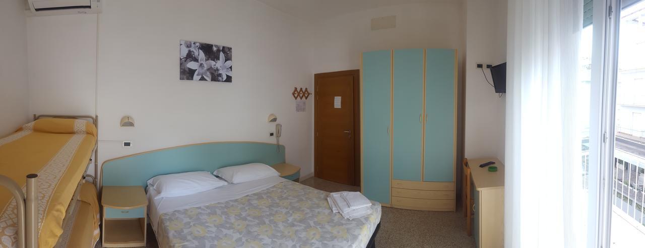 Hotel Luana Rimini Dış mekan fotoğraf